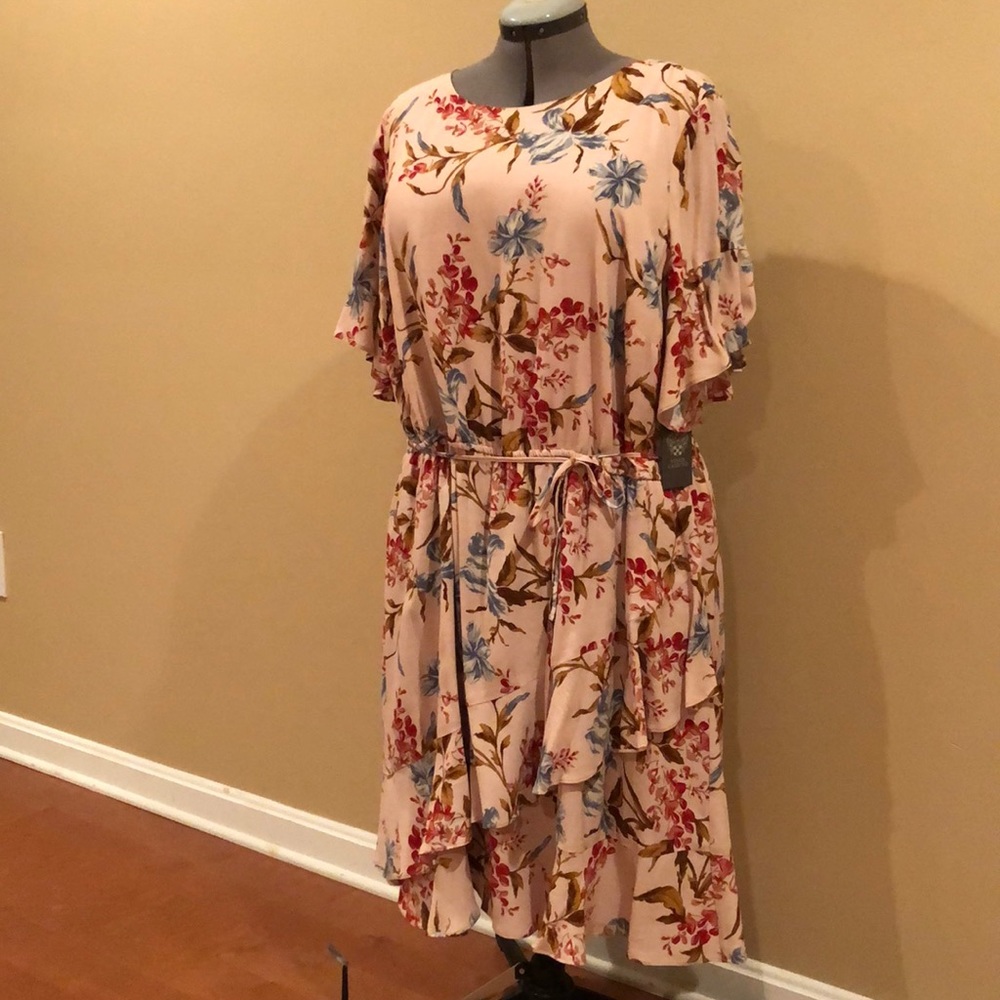 Vince Camuto Dress